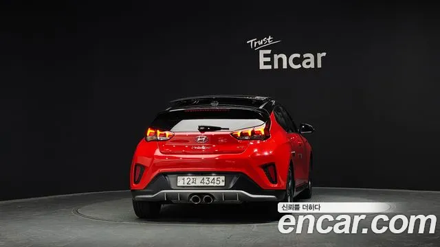 Hyundai Veloster 2018 — фото 4