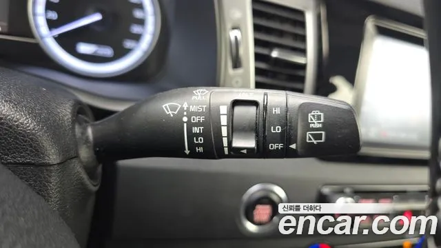 Kia Niro 2017 — фото 17