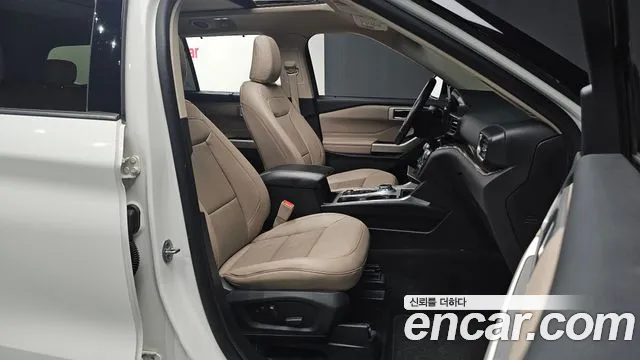 Ford Explorer 2021 — фото 10
