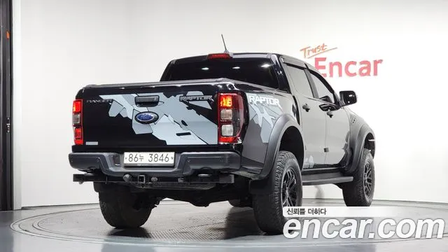Ford Ranger 2022 — фото 1