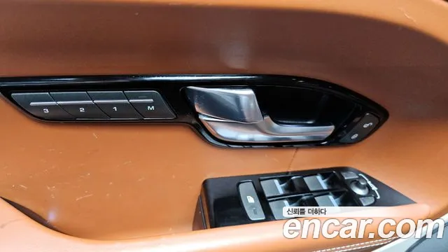 Land Rover Range Rover Evoque 2013 — фото 13