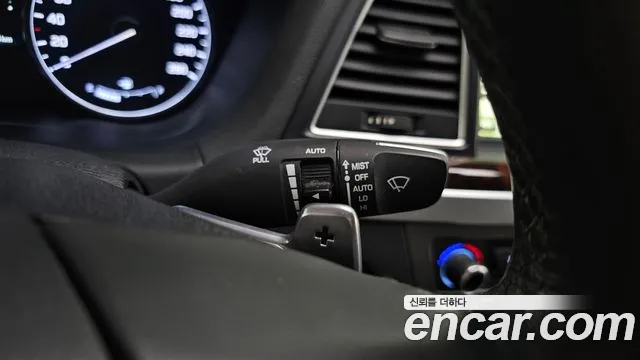 Hyundai Genesis 2016 — фото 16