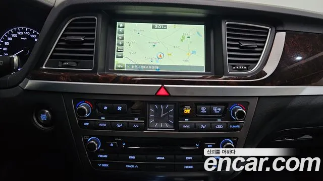Hyundai Genesis 2016 — фото 17