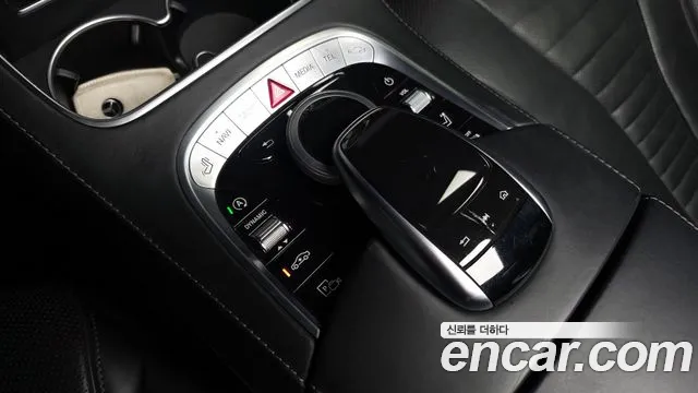 Mercedes-Benz S-Class 2018 — фото 17