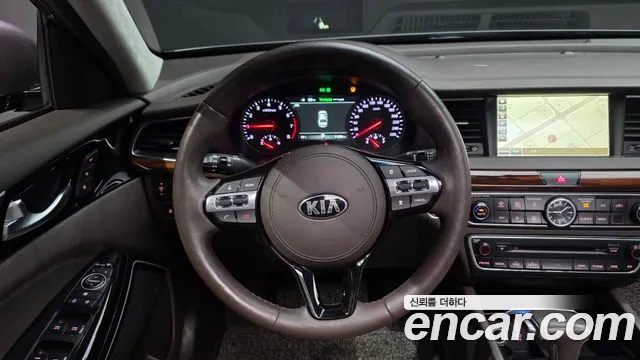 Kia K7 2016 — фото 13