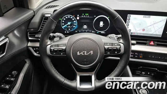 Kia Sportage 2023 — фото 12