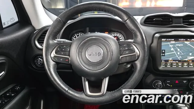 Jeep Renegade 2019 — фото 13