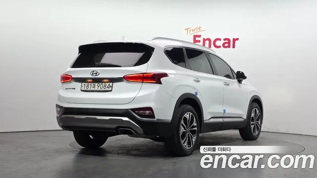 Hyundai Santafe 2020 — фото 2