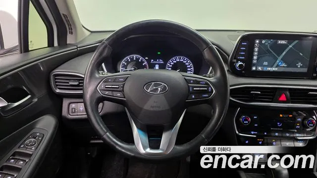 Hyundai Santafe 2020 — фото 13