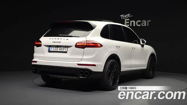 Porsche Cayenne 2016 — фото 2