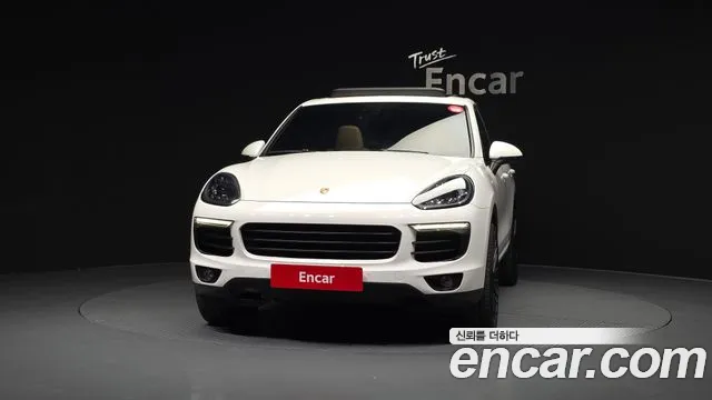 Porsche Cayenne 2016 — фото 3