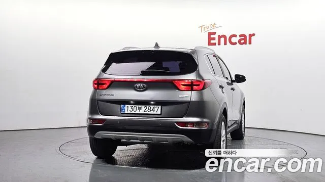 Kia Sportage 2018 — фото 4
