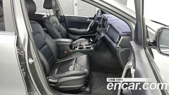Kia Sportage 2018 — фото 13