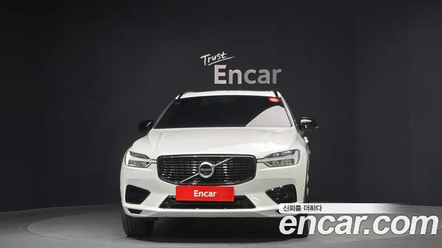 Volvo XC60 2021 — фото 3