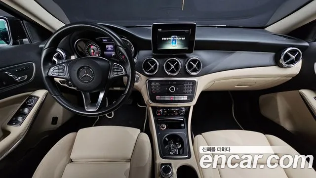 Mercedes-Benz GLA-Class 2018 — фото 7