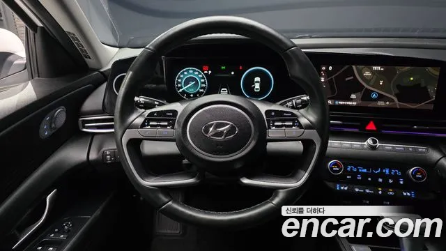 Hyundai AVANTE 2021 — фото 13