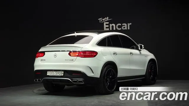 Mercedes-Benz GLE-Class 2019 — фото 2