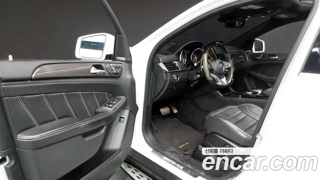 Mercedes-Benz GLE-Class 2019 — фото 10