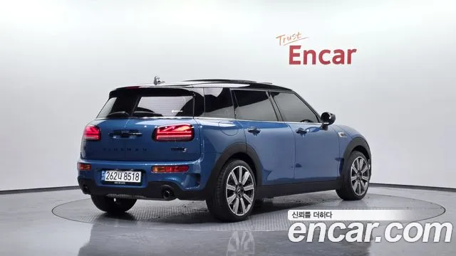 Mini Clubman 2023 — фото 1