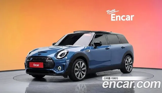 Mini Clubman 2023 — фото 20