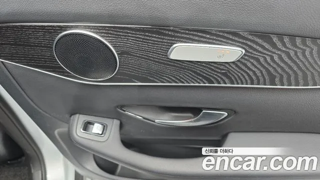 Mercedes-Benz GLC-Class 2019 — фото 19