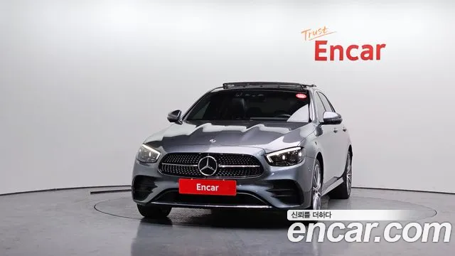 Mercedes-Benz E-Class 2022 — фото 3