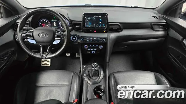 Hyundai Veloster 2019 — фото 7