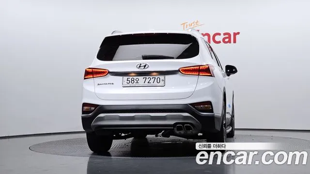 Hyundai Santafe 2020 — фото 4