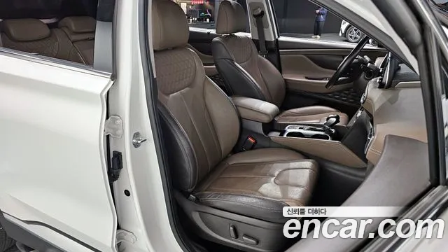 Hyundai Santafe 2020 — фото 10