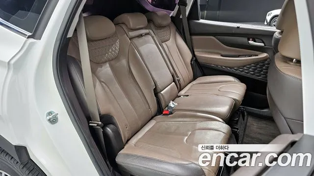 Hyundai Santafe 2020 — фото 12