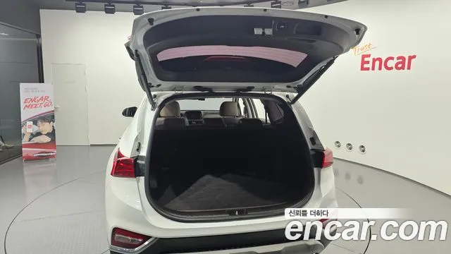 Hyundai Santafe 2020 — фото 20