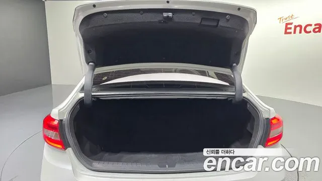 Hyundai Sonata 2017 — фото 20