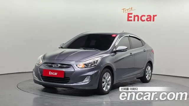 Hyundai Accent 2016 — фото 1