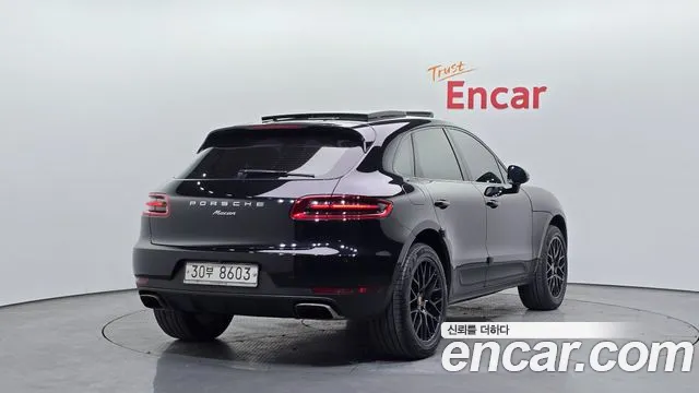 Porsche Macan 2017 — фото 2