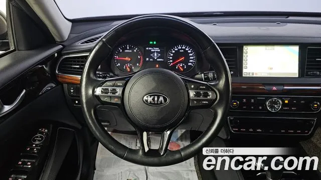 Kia K7 2017 — фото 15