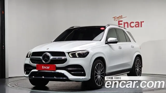 Mercedes-Benz GLE-Class 2023 — фото 1
