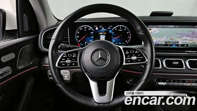 Mercedes-Benz GLE-Class 2023 — фото 13