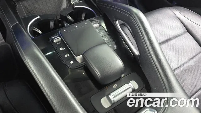 Mercedes-Benz GLE-Class 2019 — фото 17