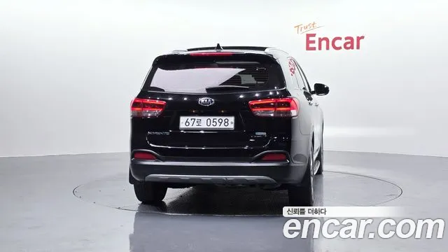 Kia Sorento 2016 — фото 4