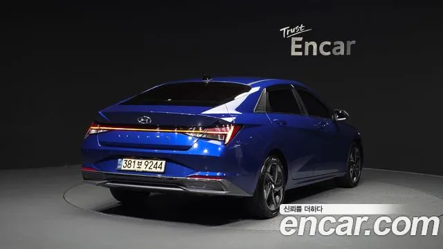 Hyundai AVANTE 2023 — фото 2