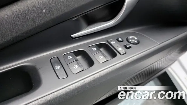 Hyundai AVANTE 2021 — фото 14