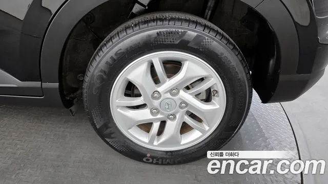 Hyundai Venue 2020 — фото 5