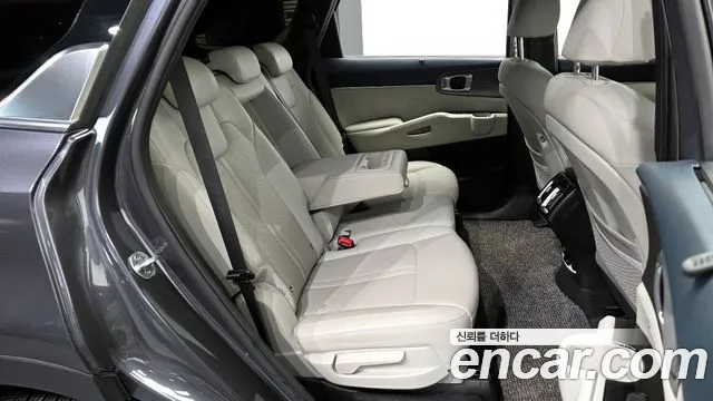 Kia Sorento 2021 — фото 12