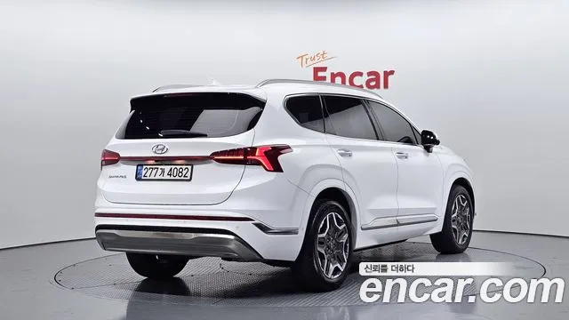 Hyundai Santafe 2022 — фото 2