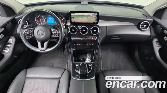 Mercedes-Benz C-Class 2020 — фото 7