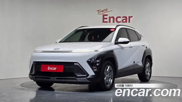 Hyundai Kona 2023 — фото 1