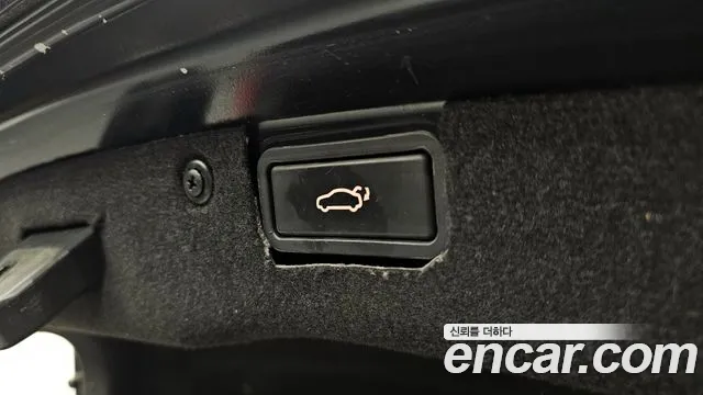 Hyundai Genesis 2013 — фото 19