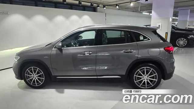 Mercedes-Benz GLA-Class 2023 — фото 8