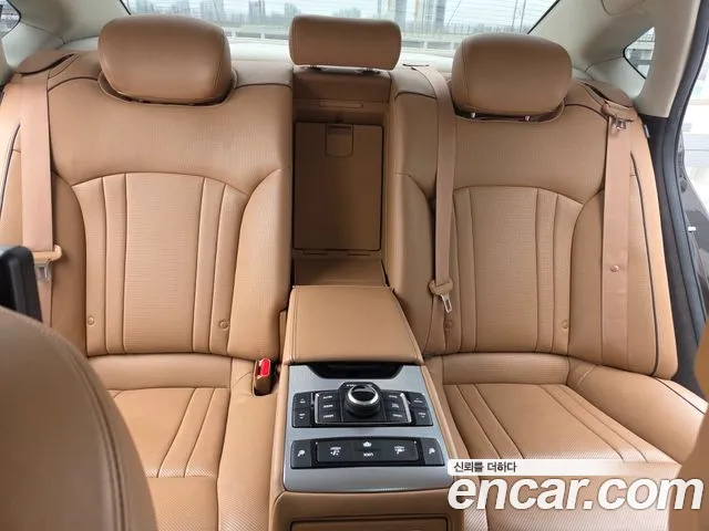 Genesis G80 2018 — фото 17