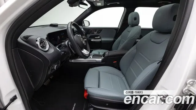 Mercedes-Benz GLB-Class 2025 — фото 10